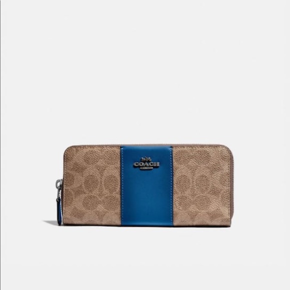 Coach Bags Coach Accordion Zip Wallet In Colorblock And Signature